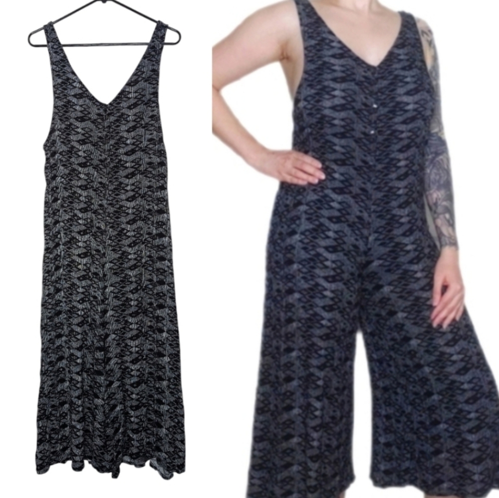 Fun2Fun Boho Black Gray Sleeveless Button Down Palazzo Pant Jumpsuit Size M/L
